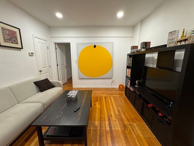 552 Pleasant St 1, Malden, MA 02148