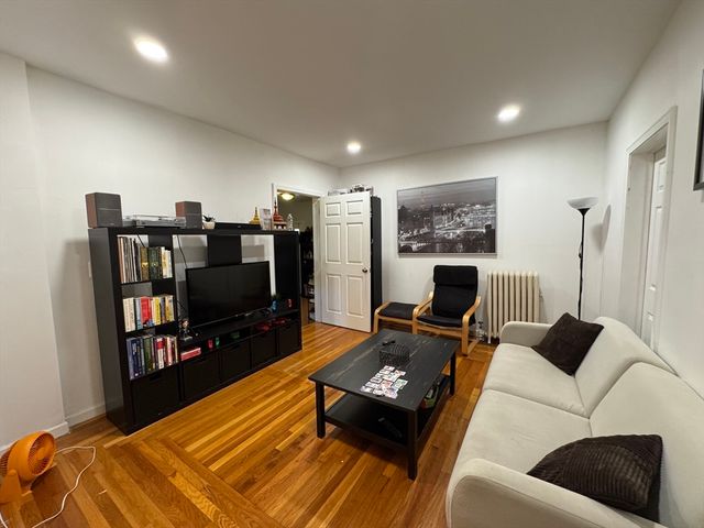 552 Pleasant St 1, Malden, MA 02148