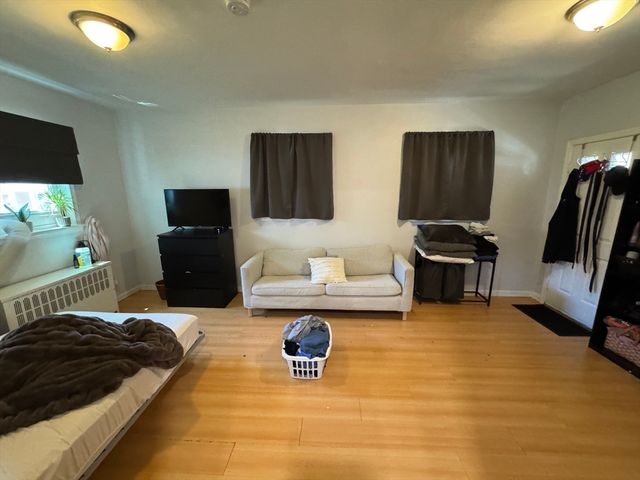 552 Pleasant St 1, Malden, MA 02148