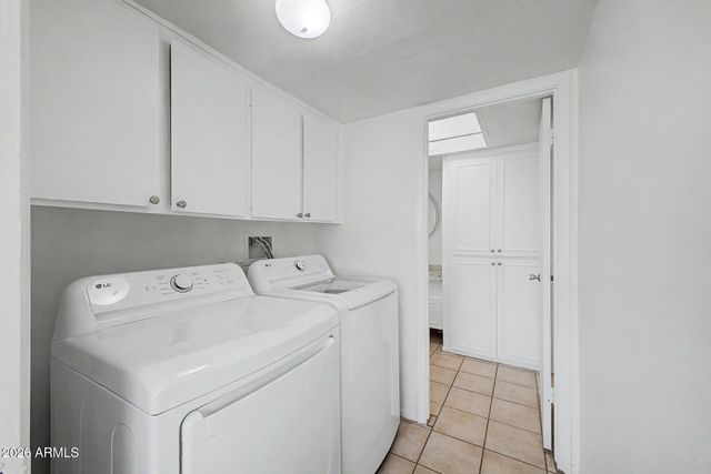 2060 W Hazelwood Parkway 2060, Phoenix, AZ 85015
