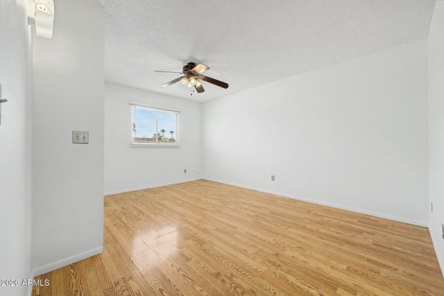 2060 W Hazelwood Parkway 2060, Phoenix, AZ 85015