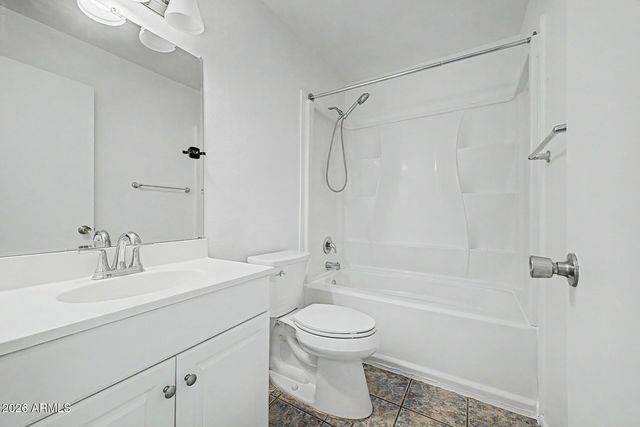 2060 W Hazelwood Parkway 2060, Phoenix, AZ 85015