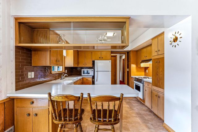 1935 Flandrau Street, Maplewood, MN 55109
