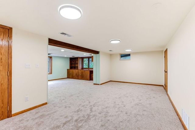 1935 Flandrau Street, Maplewood, MN 55109