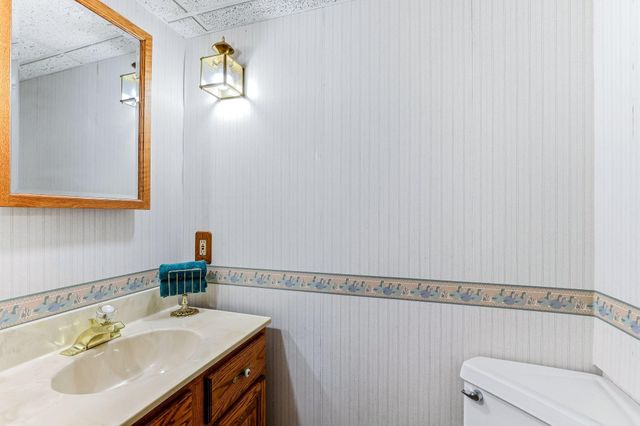 1935 Flandrau Street, Maplewood, MN 55109