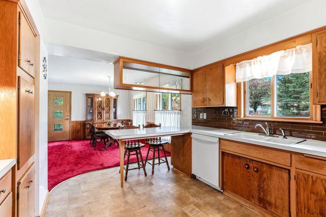 1935 Flandrau Street, Maplewood, MN 55109
