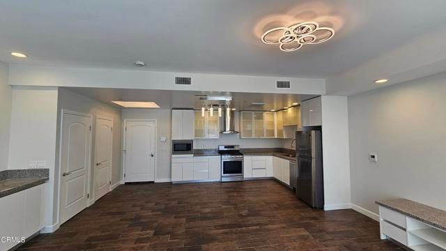 28 N 3rd Street B214, Alhambra, CA 91801