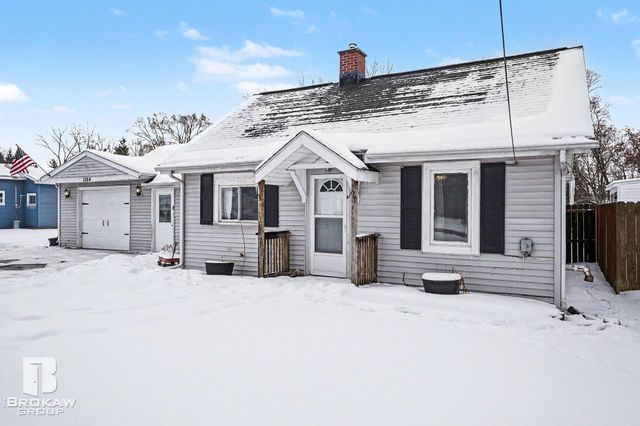 1084 Midland Road, Bay City, MI 48706