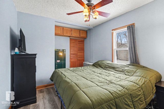 1084 Midland Road, Bay City, MI 48706