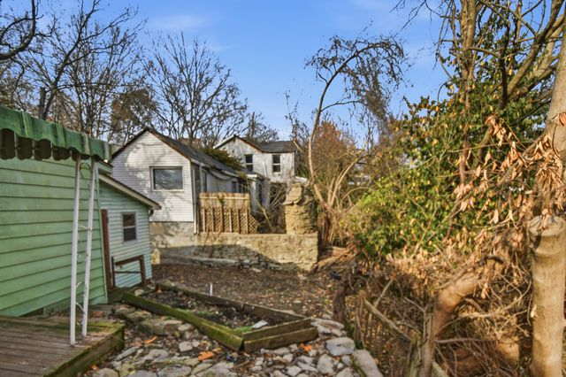 1222 John Street, Covington, KY 41016