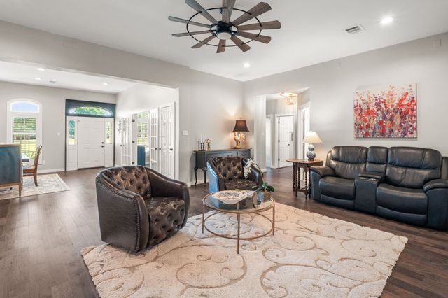 15 Brookhollow Circle, Melissa, TX 75454