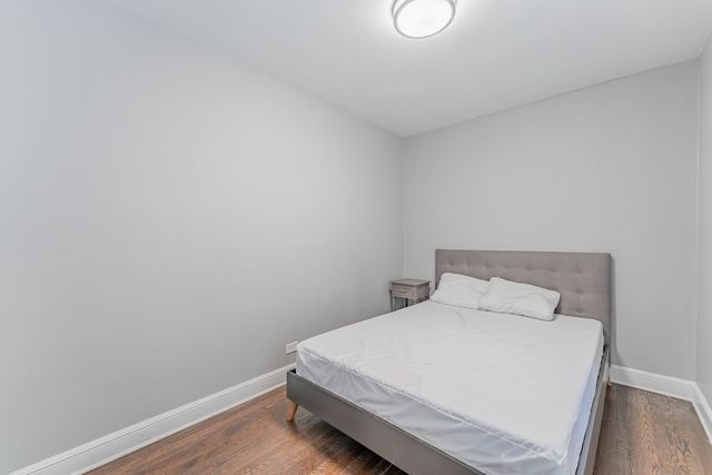 4933 W Berenice Avenue 2, Chicago, IL 60641