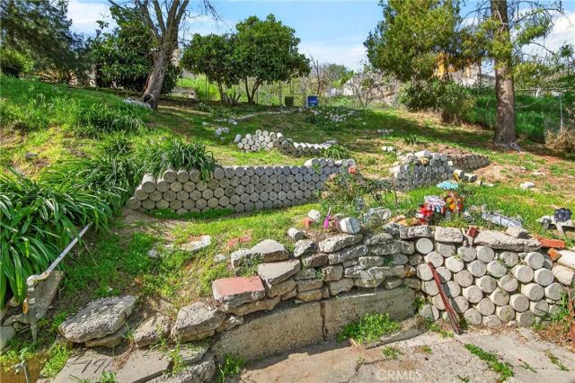2602 Onyx Drive, Los Angeles, CA 90032
