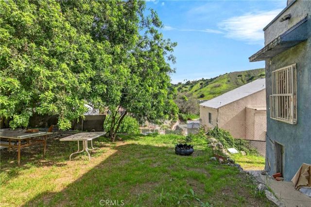 2602 Onyx Drive, Los Angeles, CA 90032