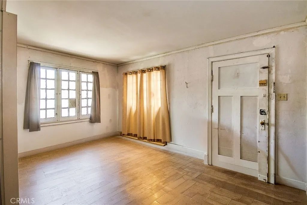 2602 Onyx Drive, Los Angeles, CA 90032