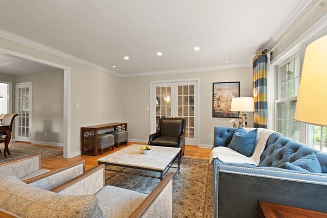 14 Mallard Dr, Sharon, MA 02067