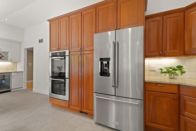 14 Mallard Dr, Sharon, MA 02067
