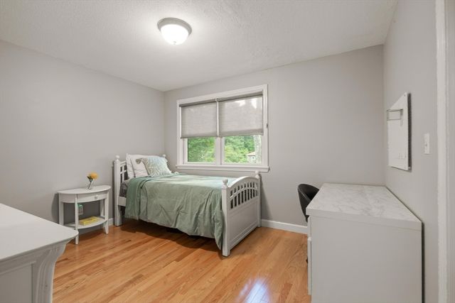14 Mallard Dr, Sharon, MA 02067