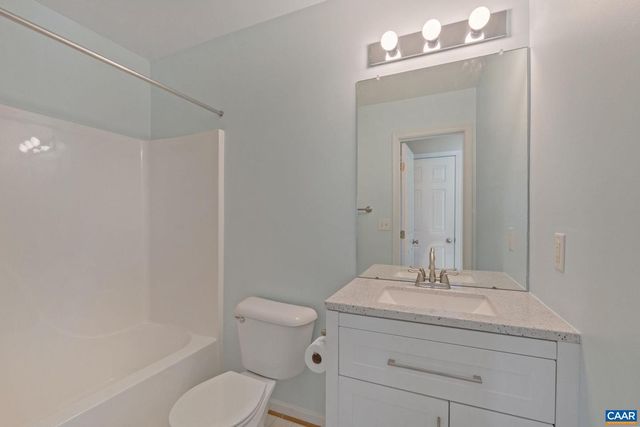 177 BUTTERCUP LN, Charlottesville, VA 22902