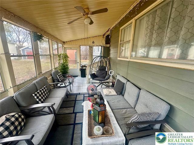 13 Longwood Circle, Moore Twp, PA 18014