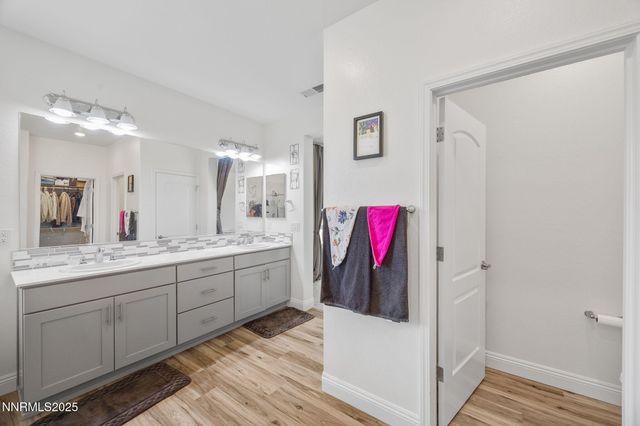 1010 Garden Pond Way, Sparks, NV 89441