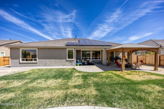 1010 Garden Pond Way, Sparks, NV 89441