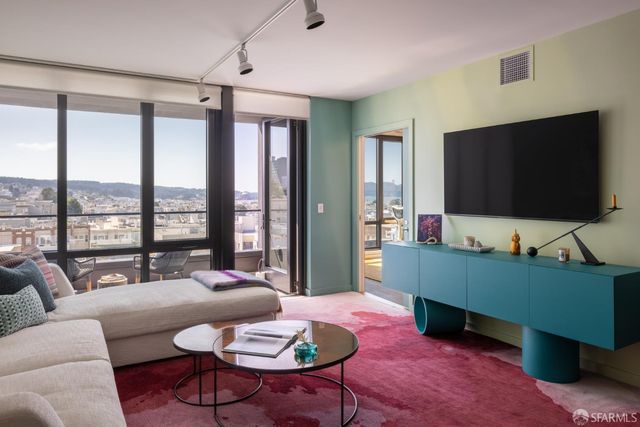 2525 Van Ness Avenue 601, San Francisco, CA 94109