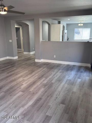 6242 W WOOD Street, Phoenix, AZ 85043