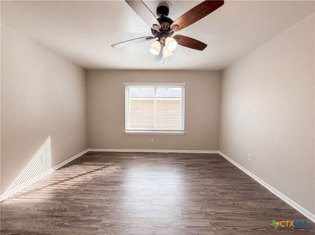 816 N 23rd Street, Copperas Cove, TX 76522