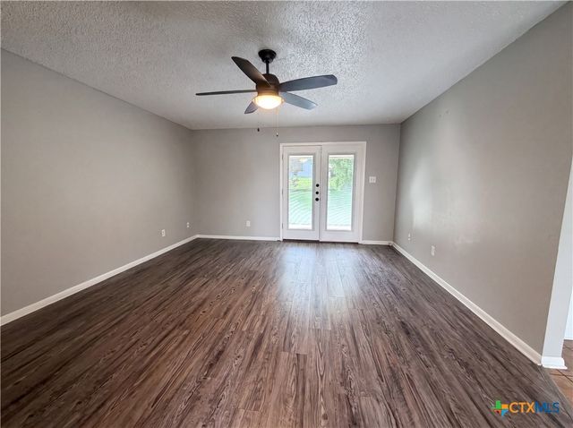 816 N 23rd Street, Copperas Cove, TX 76522