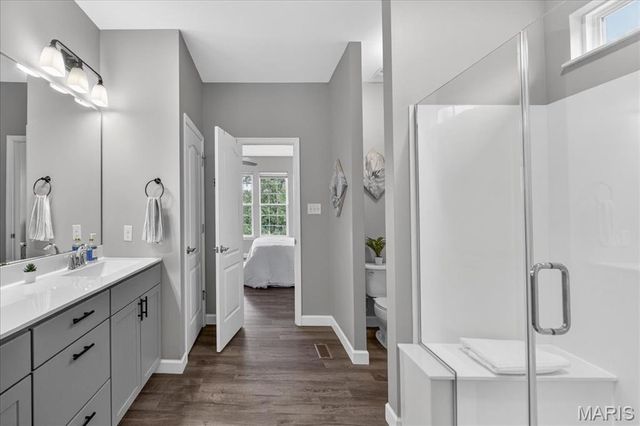 544 Miralago Shore Drive, St Peters, MO 63376