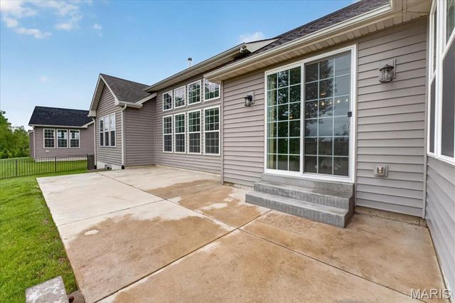 544 Miralago Shore Drive, St Peters, MO 63376
