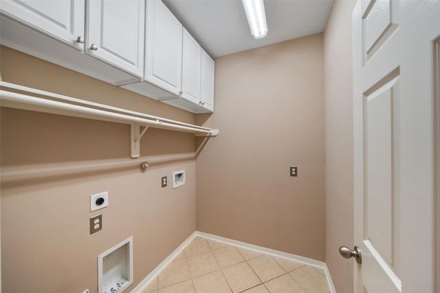 8406 Oak Villa Court, Spring, TX 77389