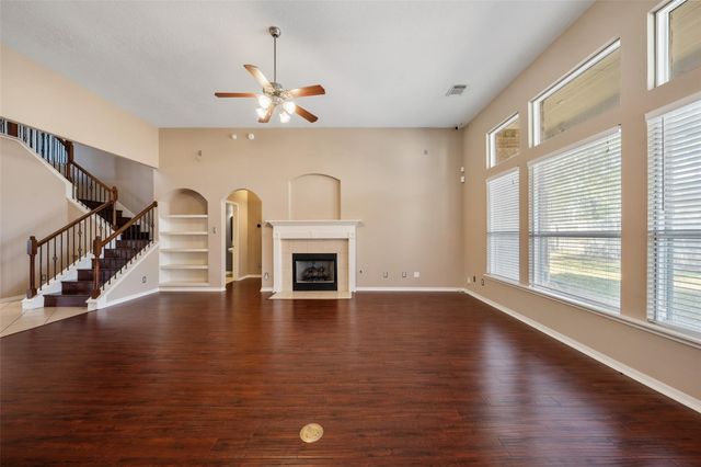 8406 Oak Villa Court, Spring, TX 77389