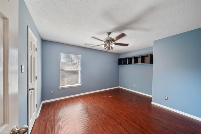 8406 Oak Villa Court, Spring, TX 77389