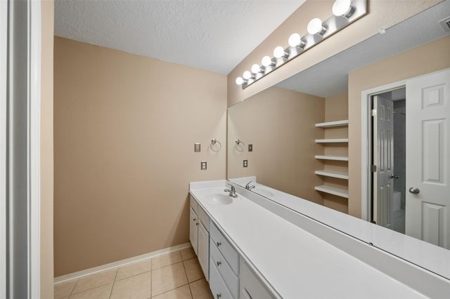 8406 Oak Villa Court, Spring, TX 77389