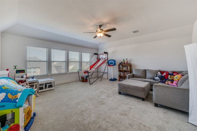 1609 Quentin Drive, Aubrey, TX 76227