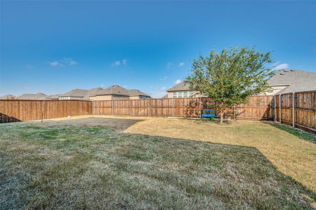 1609 Quentin Drive, Aubrey, TX 76227