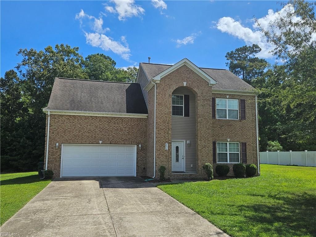 2036 Sweetwood DR, Suffolk, VA 23434