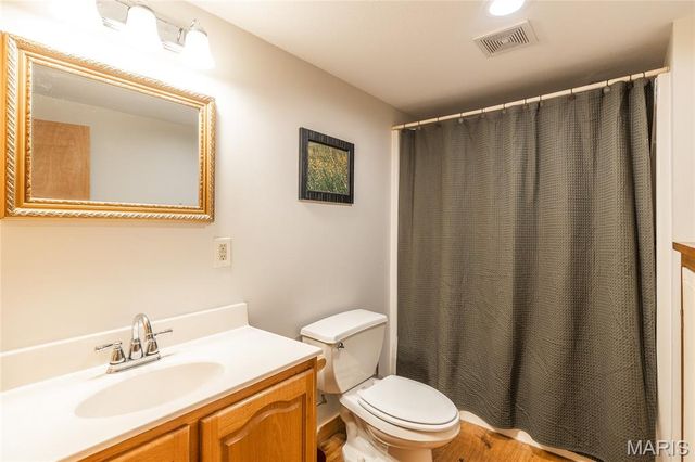 31 Sunset Lane, Steelville, MO 65565