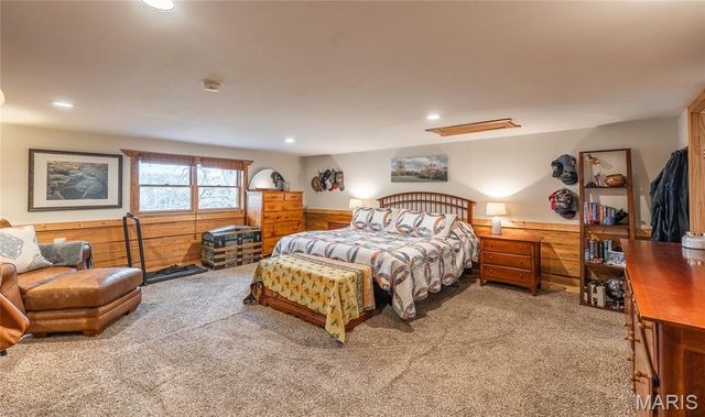 31 Sunset Lane, Steelville, MO 65565