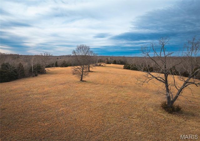 31 Sunset Lane, Steelville, MO 65565