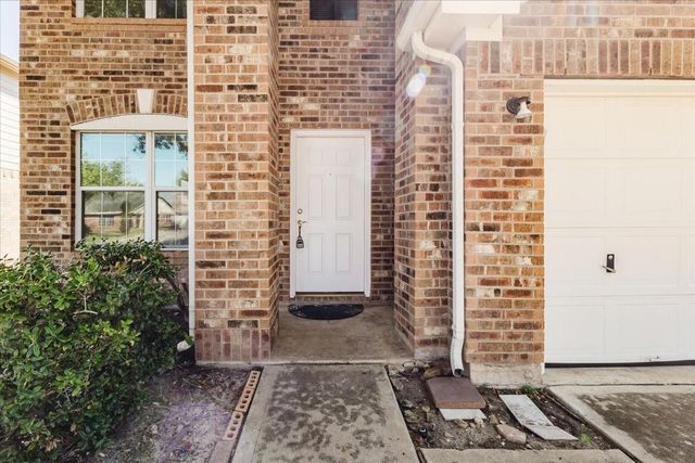 5702 Roehampton Court, Houston, TX 77084