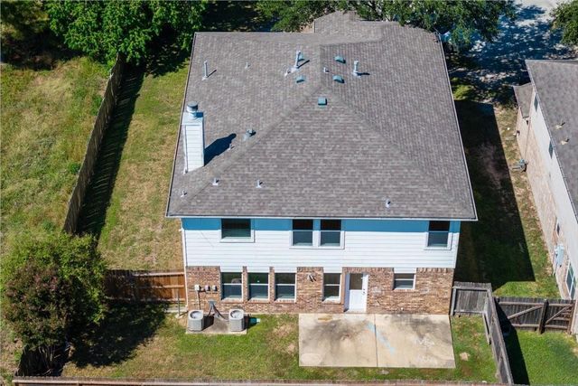 5702 Roehampton Court, Houston, TX 77084