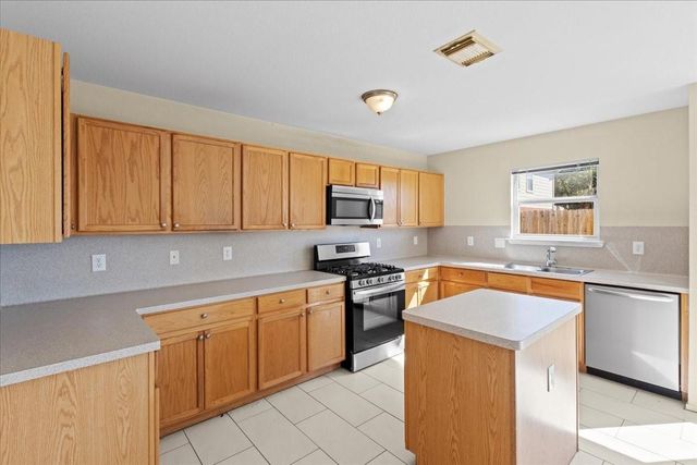 5702 Roehampton Court, Houston, TX 77084