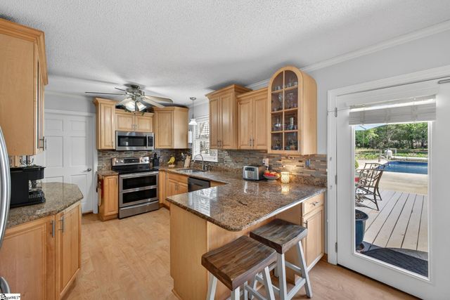 1452 Old Gunter Road, Piedmont, SC 29673