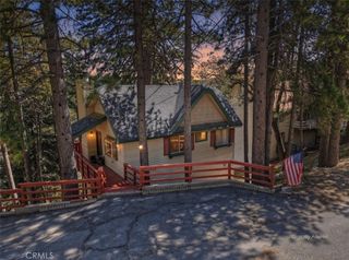 26525 Walnut Hills, Lake Arrowhead, CA 92352