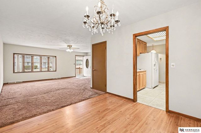 1227 Sunset Drive, Bellevue, NE 68005