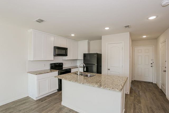 2029 Clay Street, Mabank, TX 75147