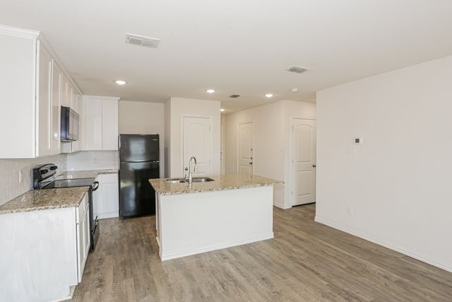 2029 Clay Street, Mabank, TX 75147